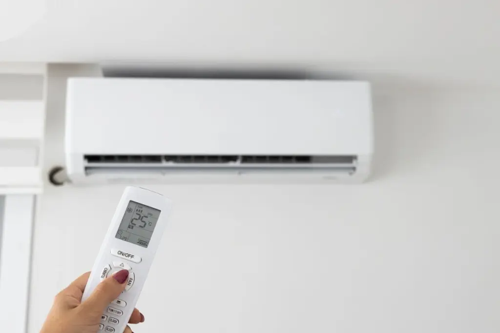 Hij verwarmde een ruim appartement met airconditioning bij -20 °C. Dit is de factuur